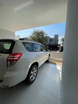 TOYOTA RAV4 2.4 4X2 16V GASOLINA 4P AUTOMÁTICO TOYOTA RAV4 2.4 4X2 16V GASOLINA 4P AUTOMÁTICO